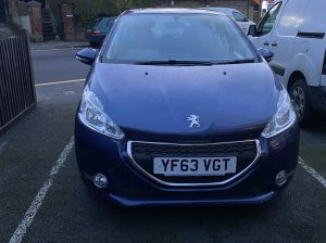 Peugeot 208