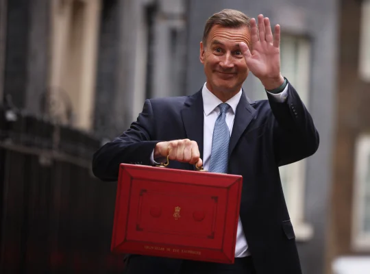 Вчора 22 листопада GOV.UK опублікували Autumn Statement 2023, де описали зміни, які чекатимуть нас наступного року.