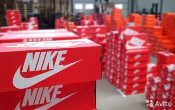 Робота на складі Nike у Лондоні, Великобританія