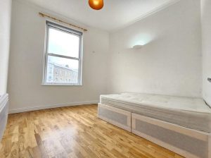 1 bedroom flat