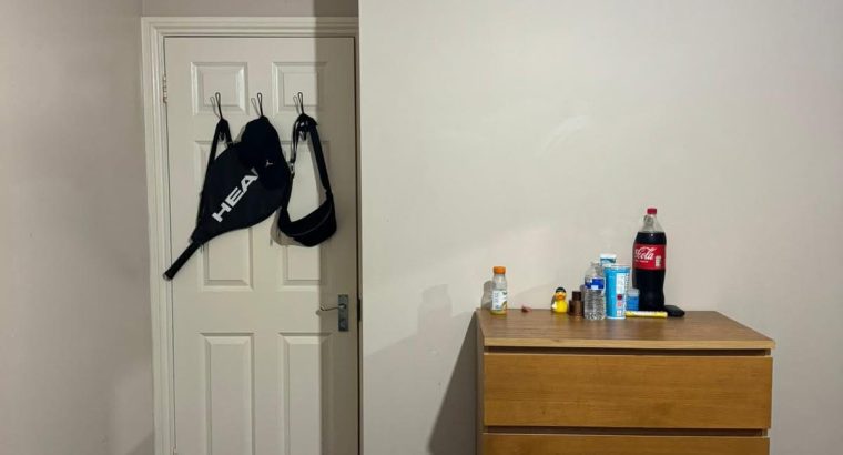 Здається дабл кімната