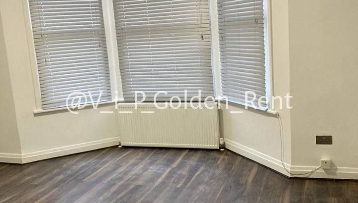 4 Bedroom Flat 🇬🇧