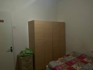 spacious room for 1-2 people