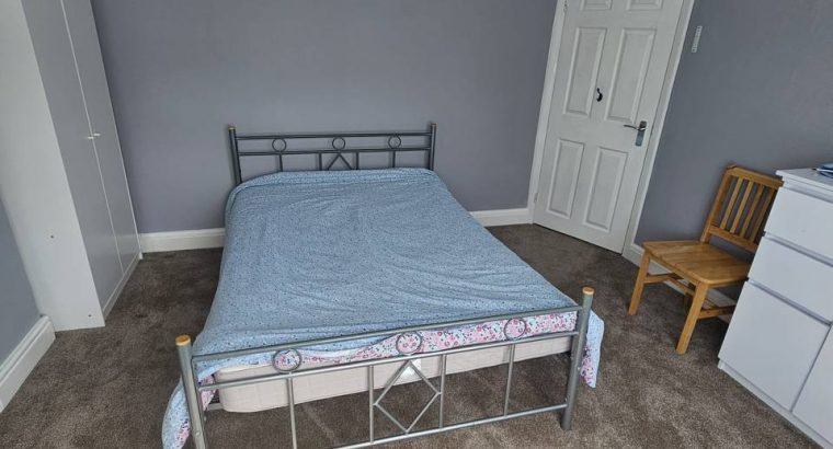 Здається кімната для одної людини