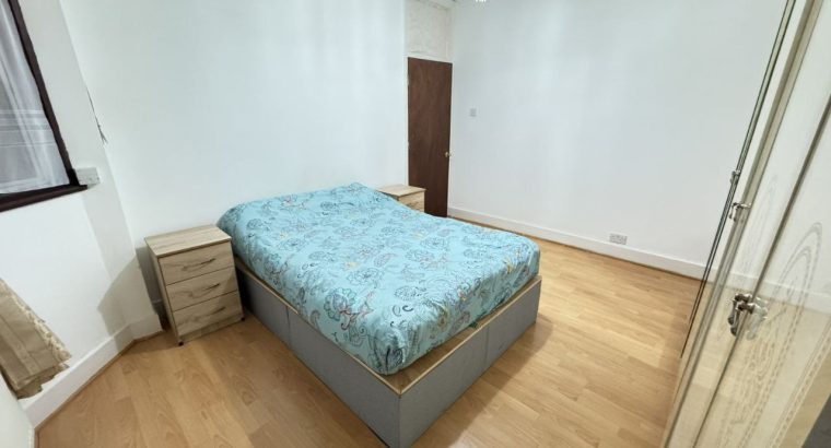 Здається кімната