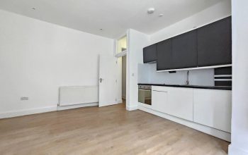 2 bedroom flat 🇬🇧