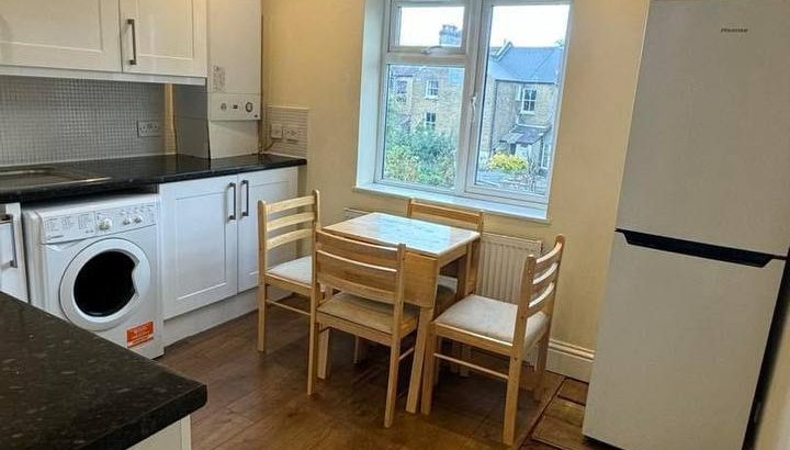 2 bedroom flat Maisonette 🇬🇧