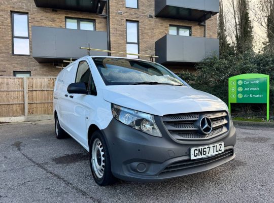 Mercedes Vito 119