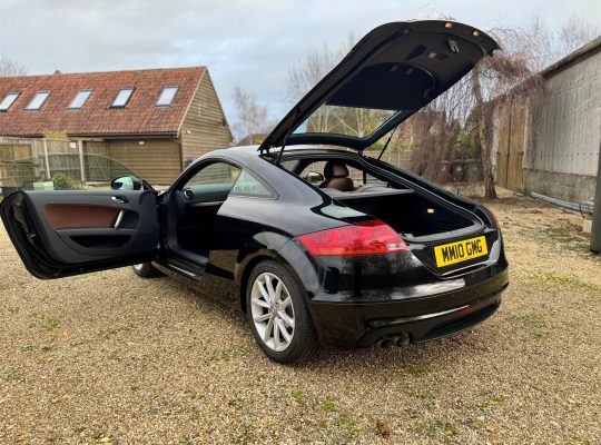 Audi TT TDI QUATTRO SPORT