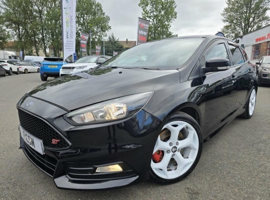 Ford Focus 2.0 ST-2