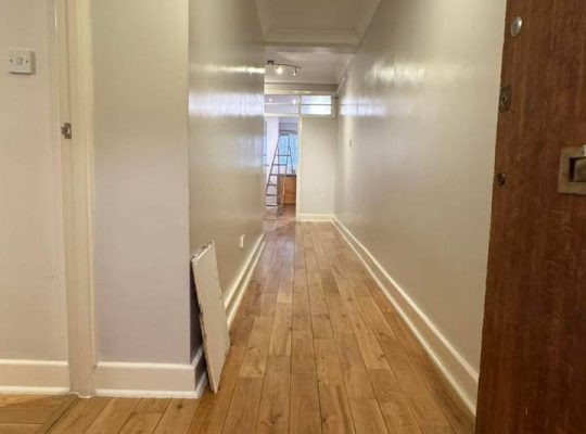 2 bedroom flat with terrace