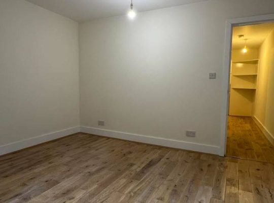 2 bedroom flat