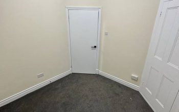 1 bedroom Flat