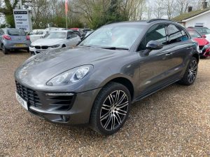 Porsche Macan S