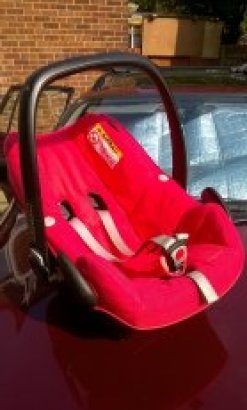 Дитяче автокрісло для різного віку