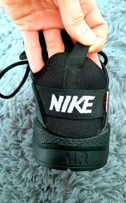 Продам новые оригинальные кроссовки Nike, AIR the Ten