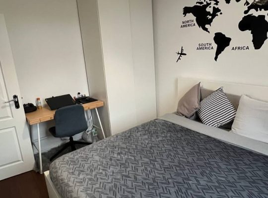 Здається double room