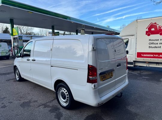 Mercedes Vito 119