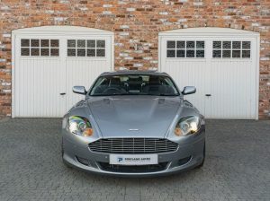 Aston Martin DB9