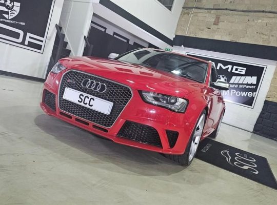 Audi RS4 Avant 4.2