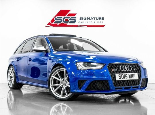 Audi RS4 Avant 4.2 FSI V8 S Tronic quattro