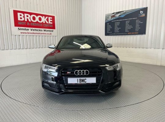 Audi S5 3.0 TFSI V6 Black Edition