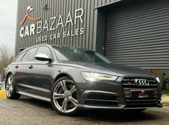 Audi S6 Avant 4.0 TFSI V8 S Tronic quattro