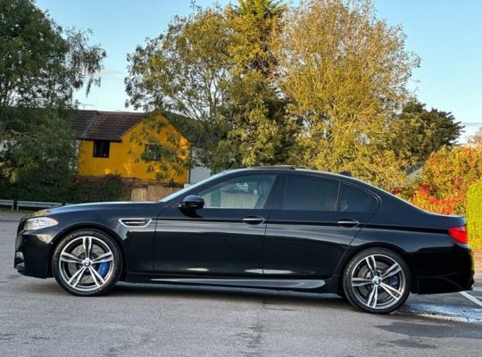 BMW M5