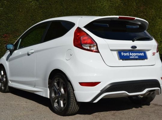 Ford Fiesta ST-2