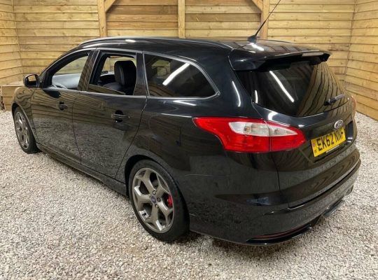 Ford Focus 2.0T