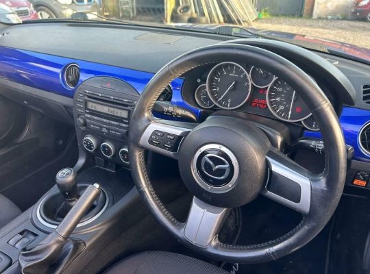 Mazda MX-5 1.8i