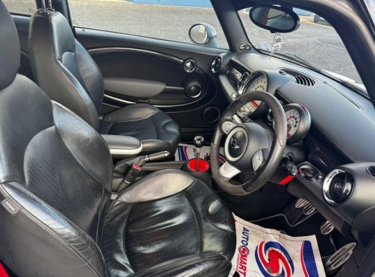 MINI Mini John Cooper Works 1.6