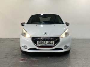 Peugeot 208 1.6