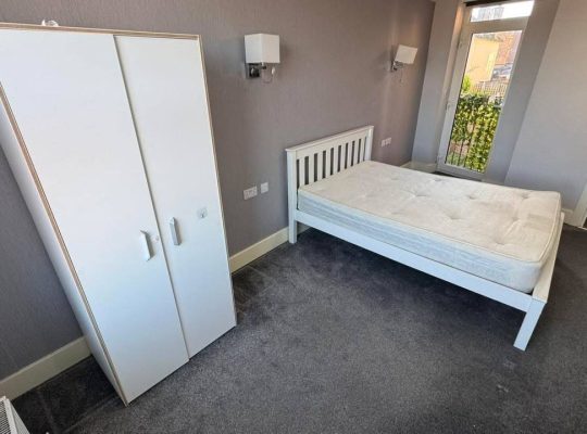 1 bedroom flat