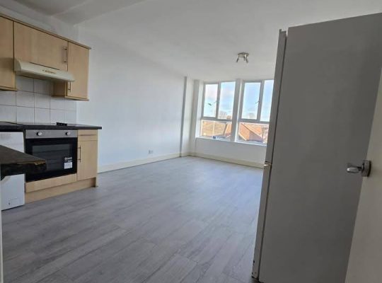 1 bedroom Flat