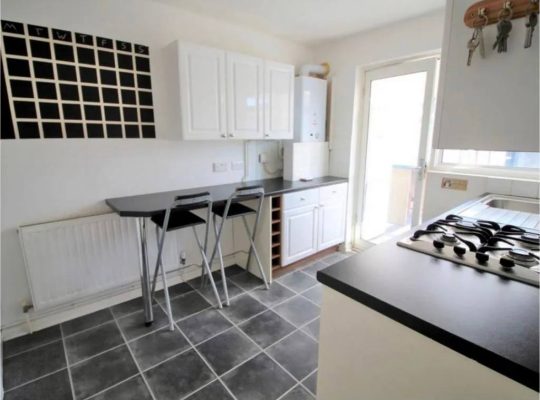 2 bed semi-detached house