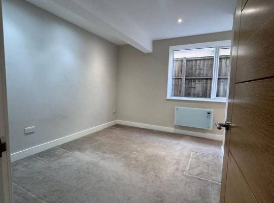 1 bedroom flat with terrace