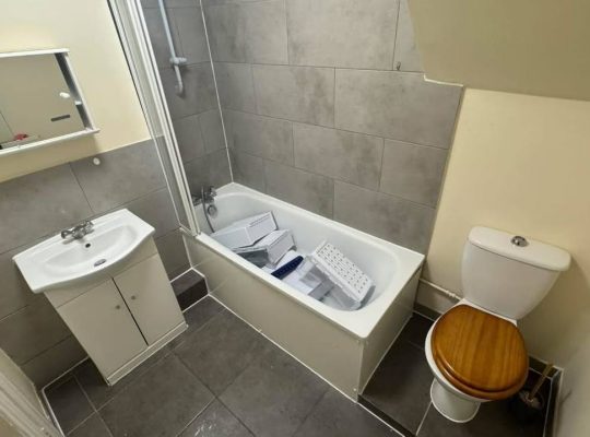 2 Bedroom Flat 🇬🇧