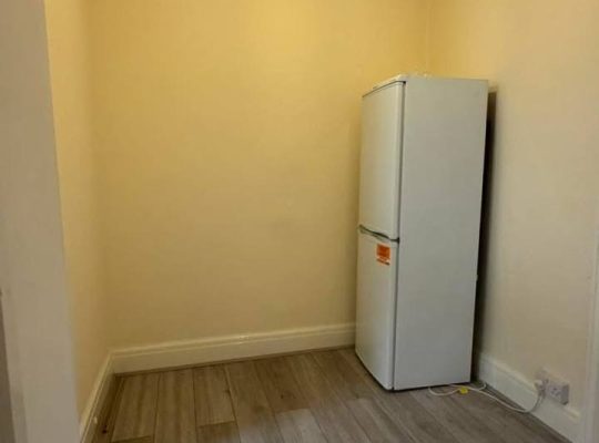 2 Bedroom Flat 🇬🇧