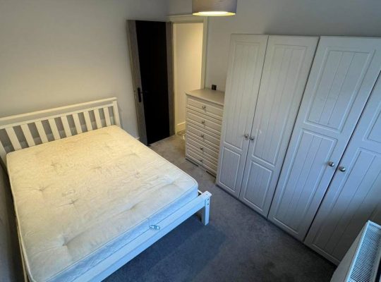 2 bedroom flat 🇬🇧