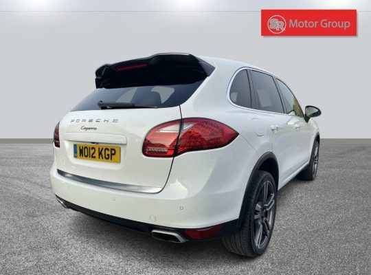 Porsche Cayenne 3.0 TD V6