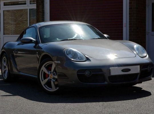 Porsche Cayman 2.7 Manual