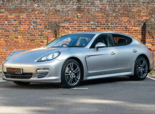 PORSCHE PANAMERA 3.6 V6 4 HATCHBACK