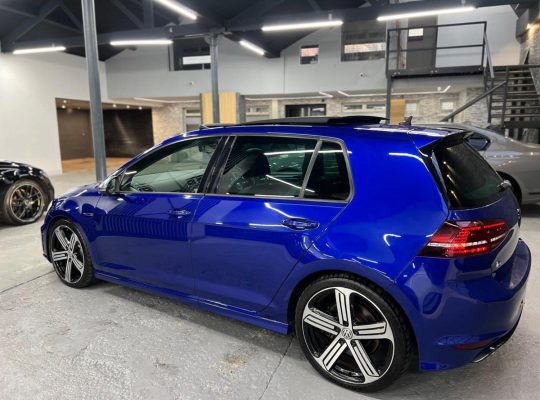 Volkswagen Golf 2.0 TSI BlueMotion