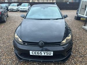 Volkswagen Golf 2.0 TSI