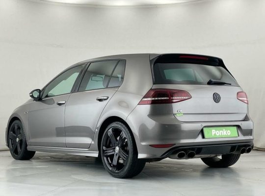 Volkswagen Golf 2.0 TSI BlueMotion Tech R Hatchback