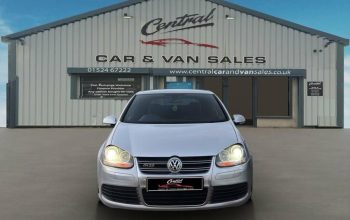 Volkswagen Golf 3.2 R32