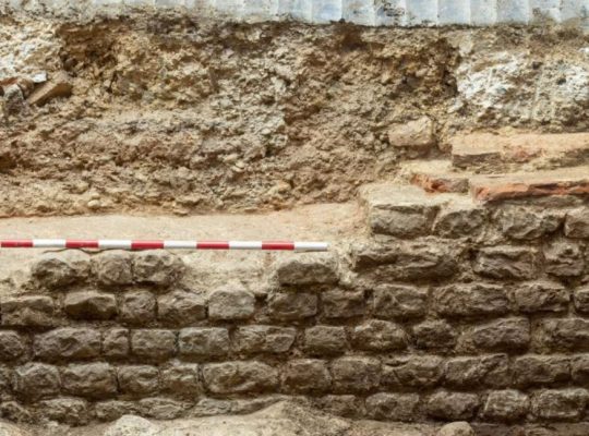 Несподівана археологічна знахідка: що приховував підвал офісної будівлі у Лондоні