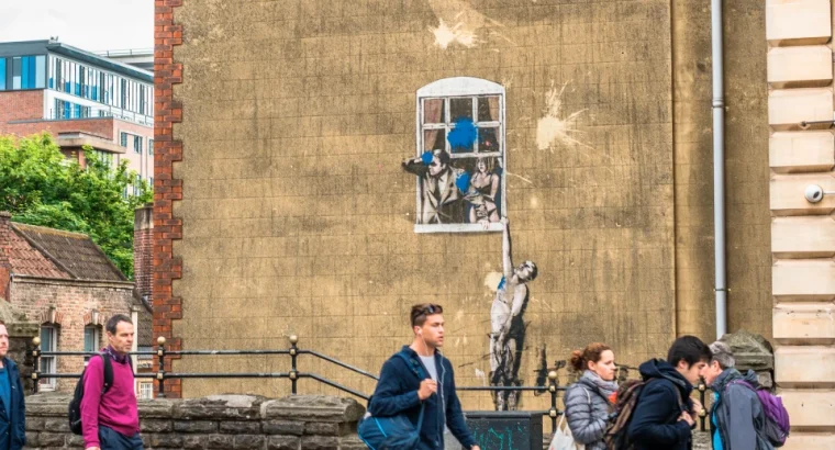 Бенксі боротиметься з компанією з виробництва листівок за контроль над своєю торговою маркою