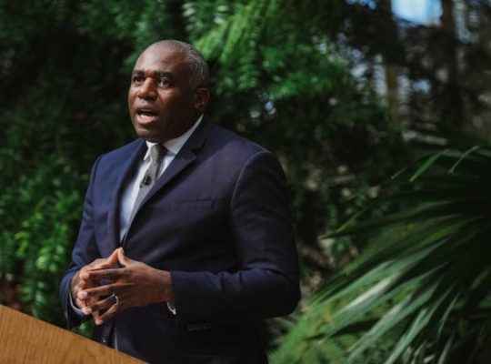 Глава МЗС Великобританії Девід Ламмі не бачить прагнення Росії до миру